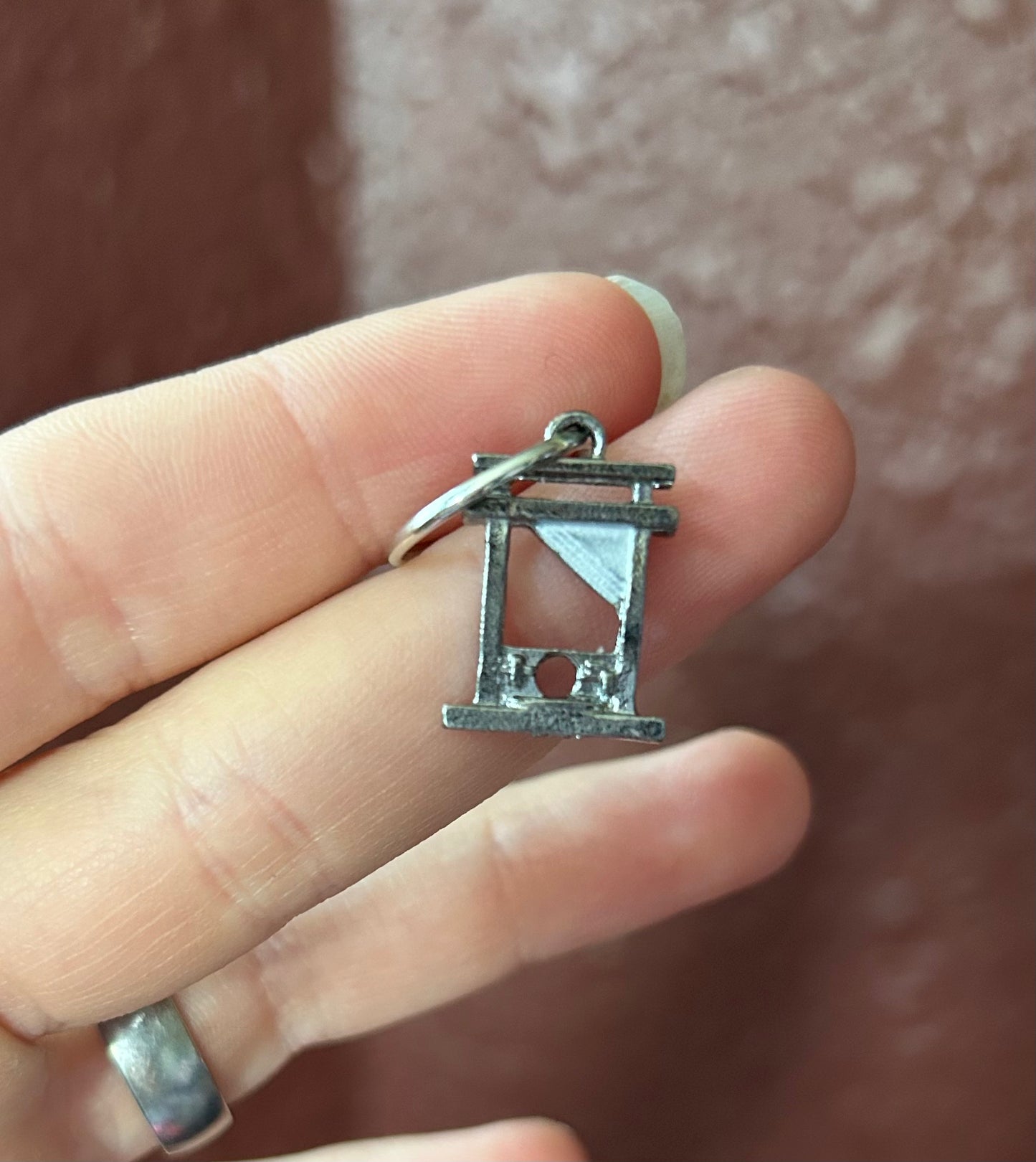 Guillotine Charm - Pandoras Lox Dread Shop