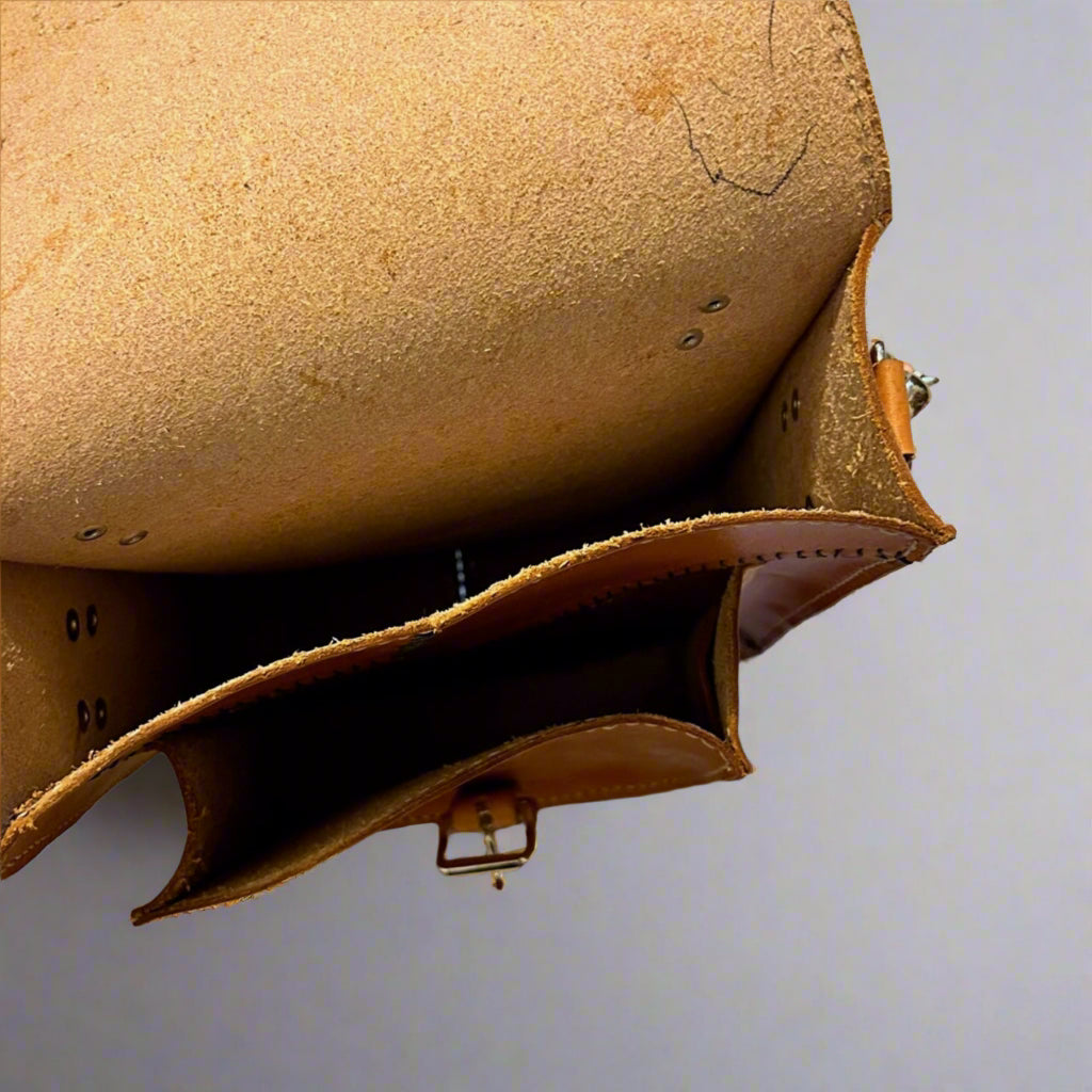 Medium Genuine Leather Messenger Bag